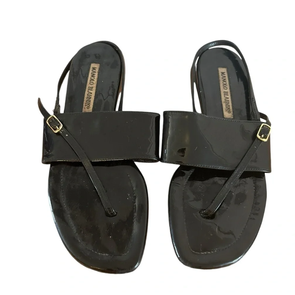Manolo Blahnik Illus Patent Glossy Sandals
